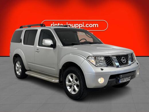 Nissan Pathfinder vaihtoauto
