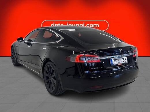 Tesla Model S vaihtoauto