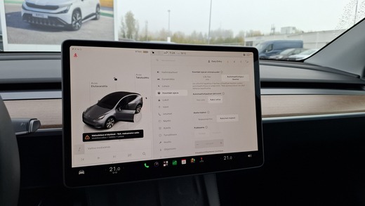 Tesla Model Y vaihtoauto