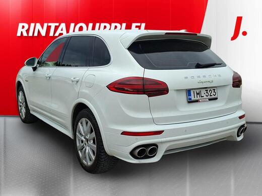 Porsche Cayenne vaihtoauto