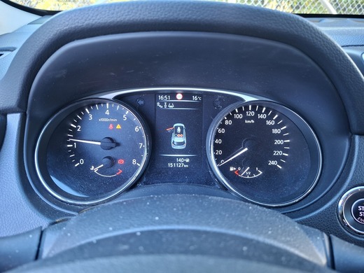 Nissan X-Trail vaihtoauto