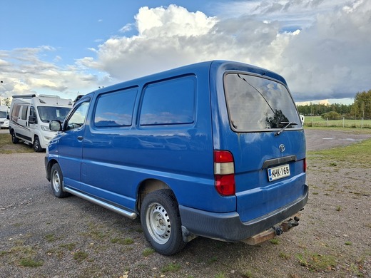 Toyota Hiace vaihtoauto