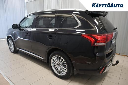 Mitsubishi Outlander PHEV vaihtoauto