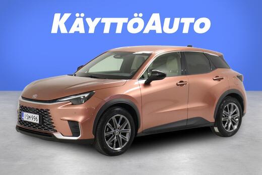 Lexus LBX vaihtoauto