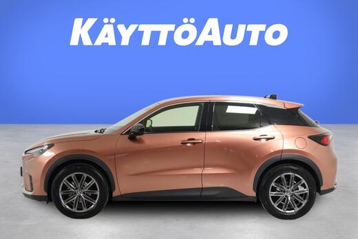 Lexus LBX vaihtoauto