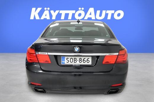 BMW 750 vaihtoauto