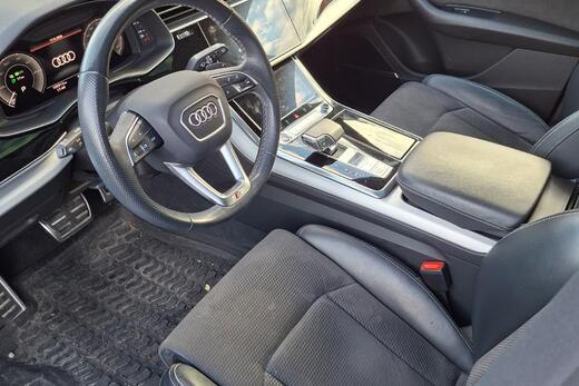 Audi Q8 vaihtoauto