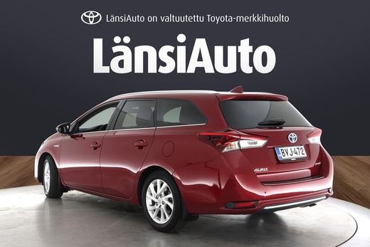 Toyota Auris vaihtoauto
