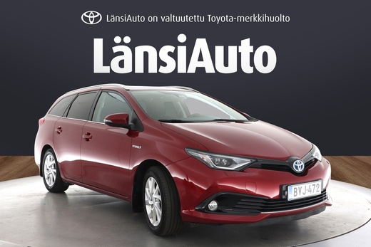 Toyota Auris vaihtoauto