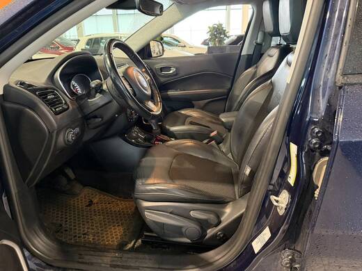 Jeep Compass vaihtoauto