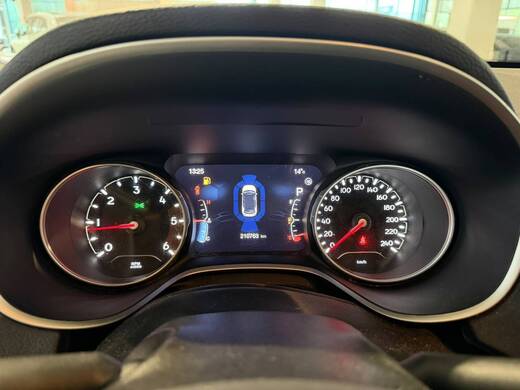 Jeep Compass vaihtoauto