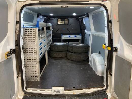 Ford Transit Custom vaihtoauto