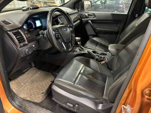 Ford Ranger vaihtoauto