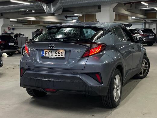 Toyota C-HR vaihtoauto