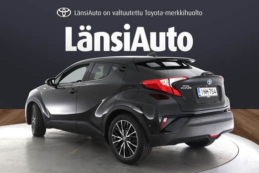 Toyota C-HR vaihtoauto
