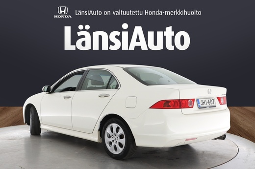 Honda Accord vaihtoauto