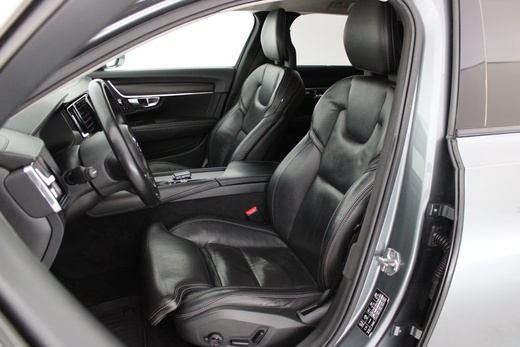 Volvo V90 Cross Country vaihtoauto