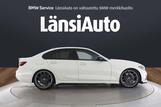 BMW 330 vaihtoauto