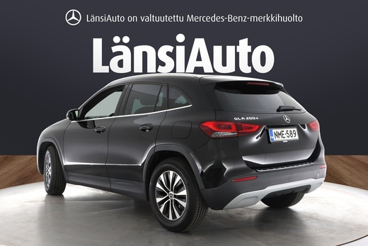 Mercedes-Benz GLA vaihtoauto