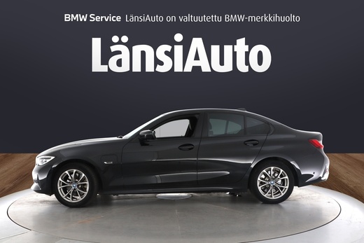 BMW 320 vaihtoauto