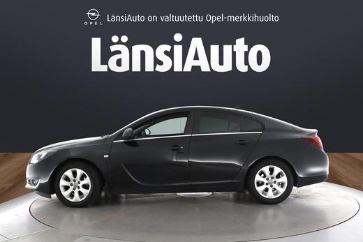 Opel Insignia vaihtoauto