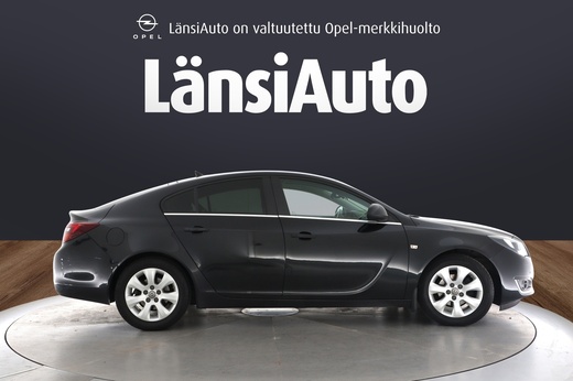 Opel Insignia vaihtoauto