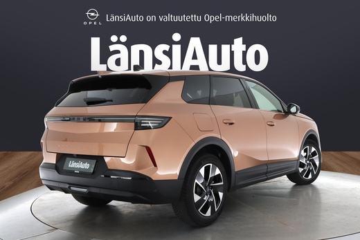 Opel Grandland vaihtoauto