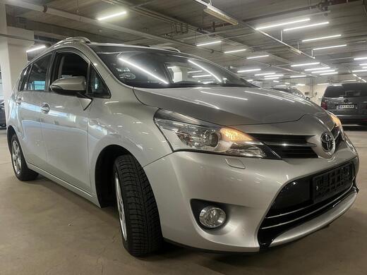 Toyota Verso vaihtoauto