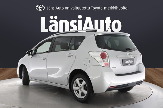 Toyota Verso vaihtoauto