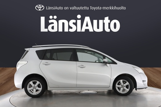 Toyota Verso vaihtoauto
