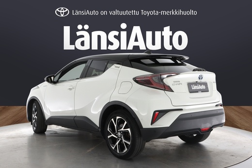 Toyota C-HR vaihtoauto