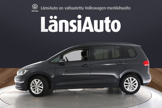 Volkswagen Touran vaihtoauto