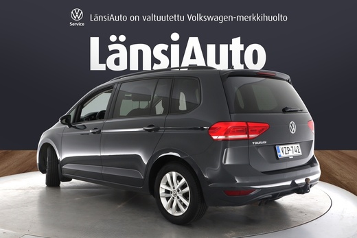 Volkswagen Touran vaihtoauto