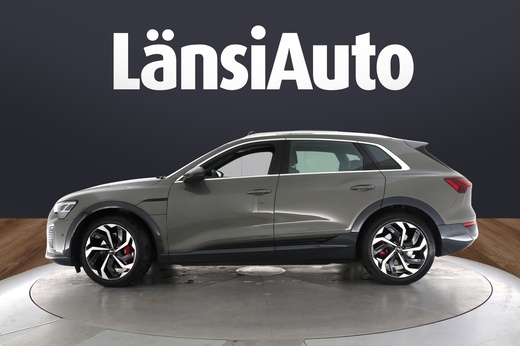 Audi Q8 e-tron vaihtoauto