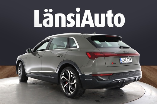 Audi Q8 e-tron vaihtoauto