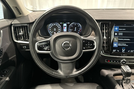 Volvo V90 Cross Country vaihtoauto