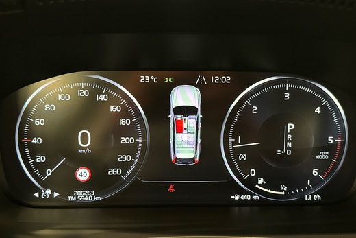 Volvo V90 Cross Country vaihtoauto