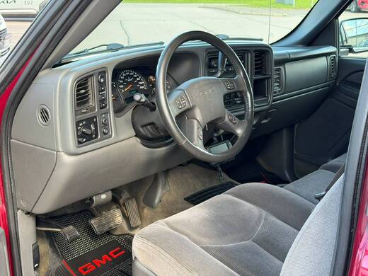GMC Sierra vaihtoauto