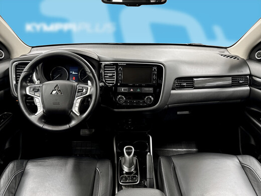 Mitsubishi Outlander PHEV vaihtoauto