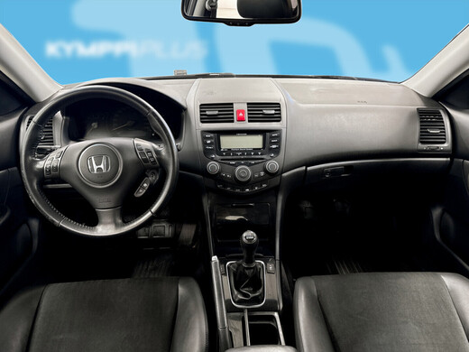 Honda Accord vaihtoauto