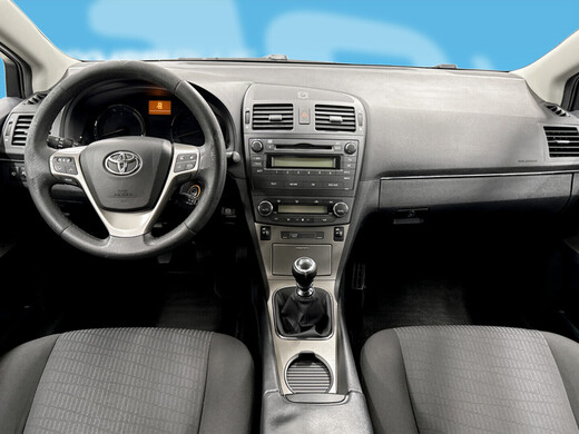 Toyota Avensis vaihtoauto