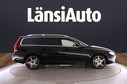 Volvo V70 vaihtoauto