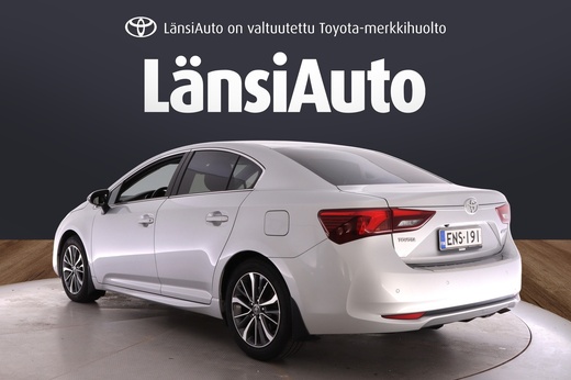 Toyota Avensis vaihtoauto