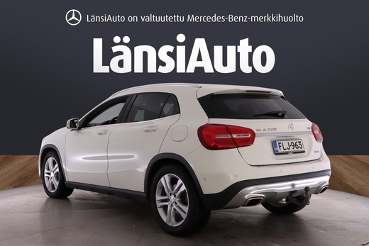Mercedes-Benz GLA vaihtoauto