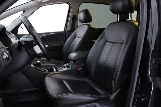 Ford S-MAX vaihtoauto