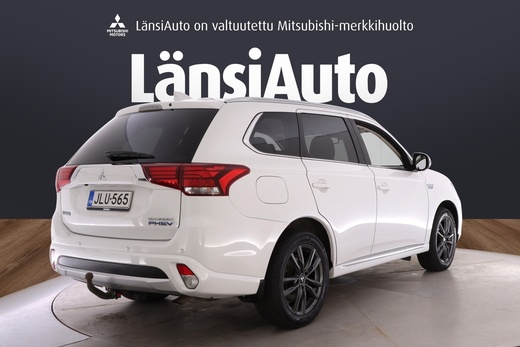 Mitsubishi Outlander PHEV vaihtoauto