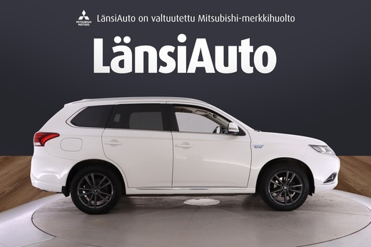 Mitsubishi Outlander PHEV vaihtoauto