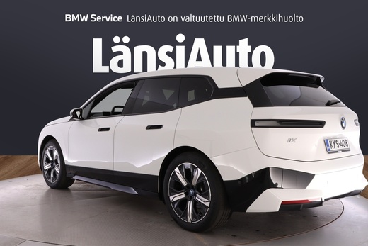 BMW iX vaihtoauto