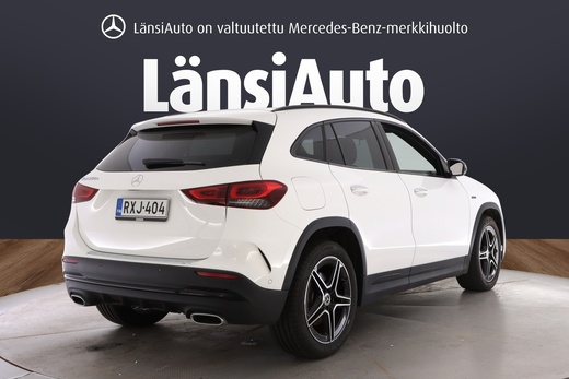 Mercedes-Benz GLA vaihtoauto
