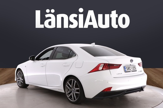 Lexus IS vaihtoauto